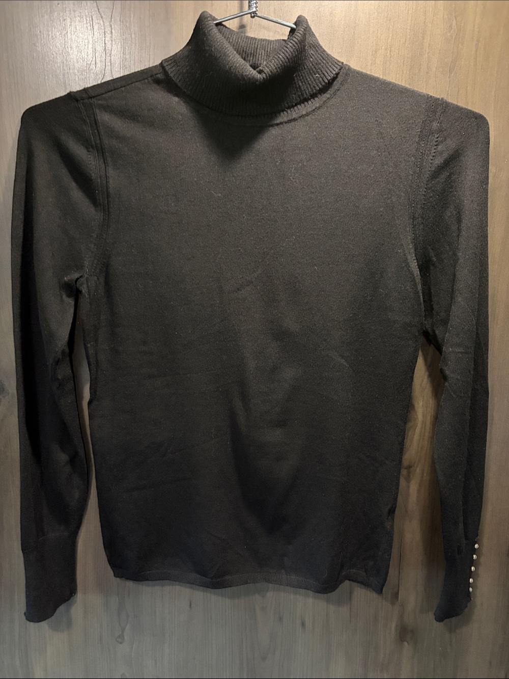 White House Black Market Men's Black Turtleneck Sweater